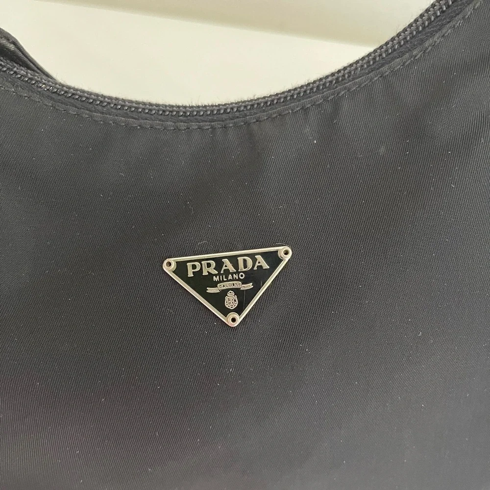 Vintage Prada mini nylon bag - Picture 8 of 14